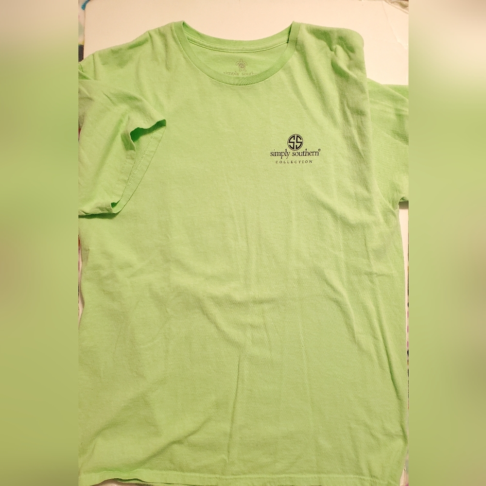 Simply Southern Women's short sleeve tshirt,  Size Large